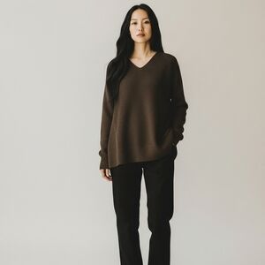 Athleta Black Rib Knit V‑Neck Sweater Women’s Medium Long Sleeve Pullover